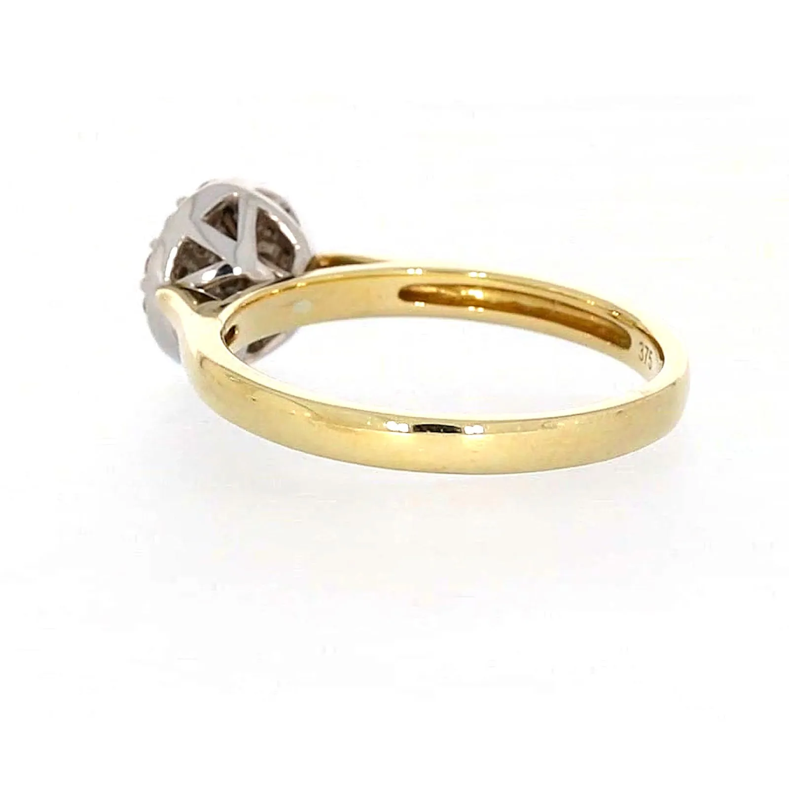 9ct Yellow Gold Round Brilliant Cut with 1/4 CARAT tw of Diamonds Ring