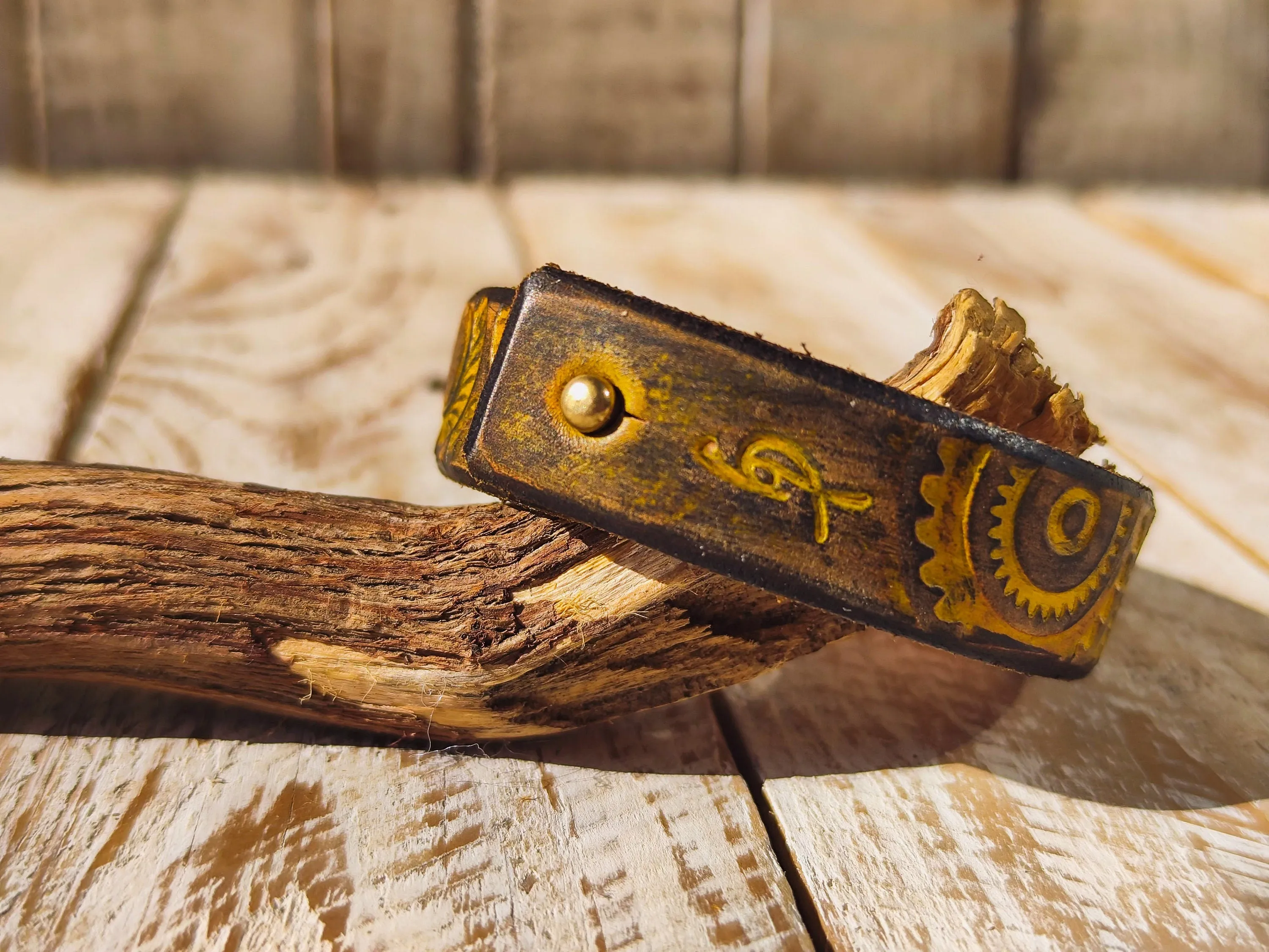 Handcrafted Steampunk Leather Bracelet - 1.5 cm Brown & Yellow Motorcycle Gear Design by ISHAOR