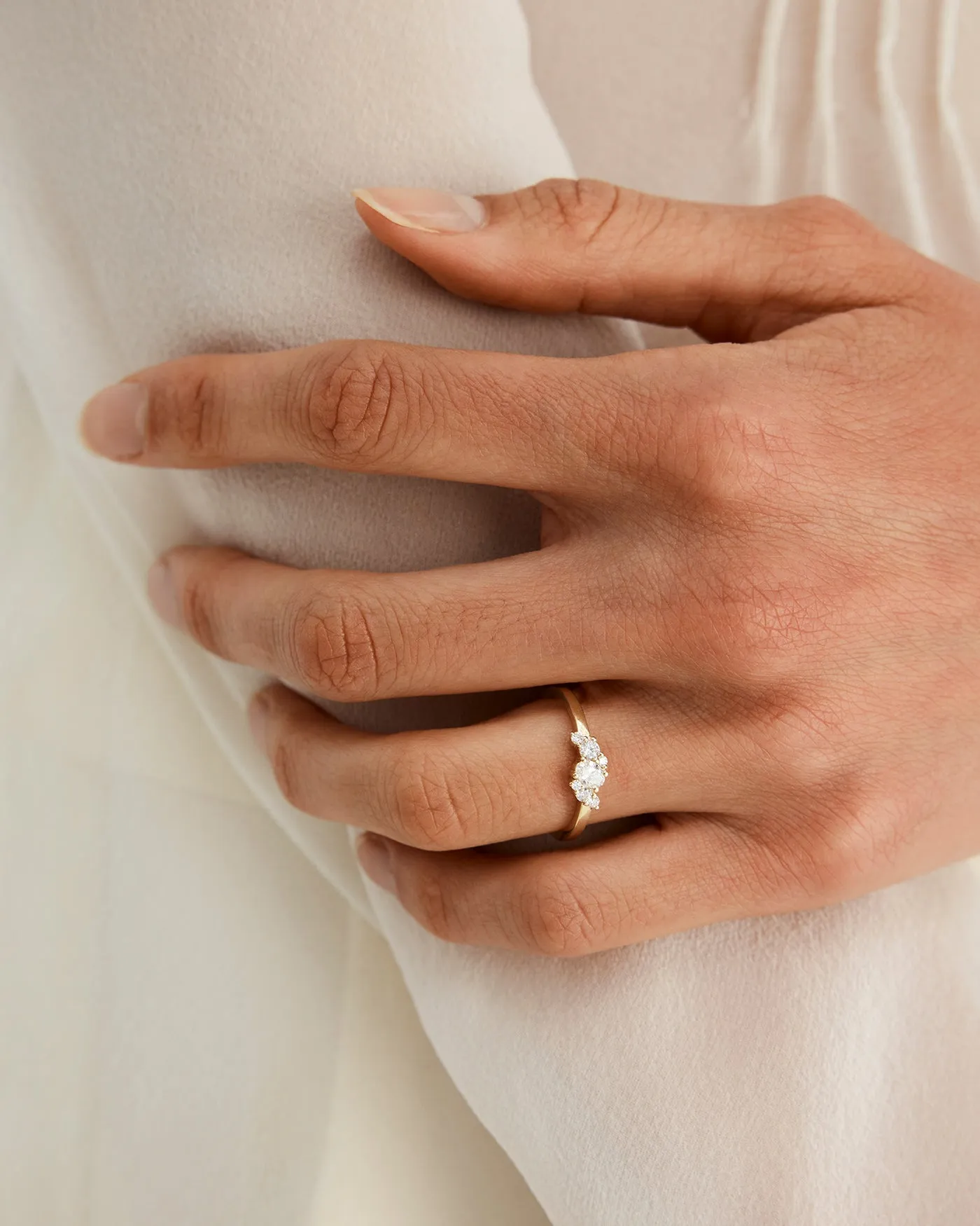 Iona Cluster Ring | Diamonds