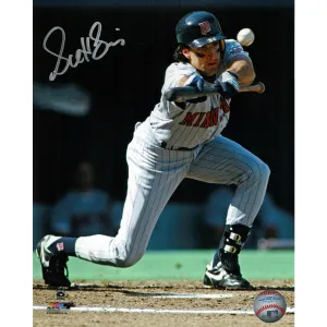 Scott Leius Autographed Minnesota Twins 8x10 Photo Bunting