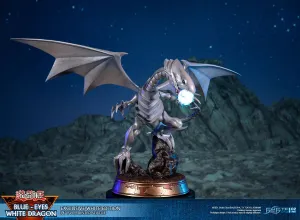 Yugioh Blue Eyes White Dragon Figure (WHITE EDITION)